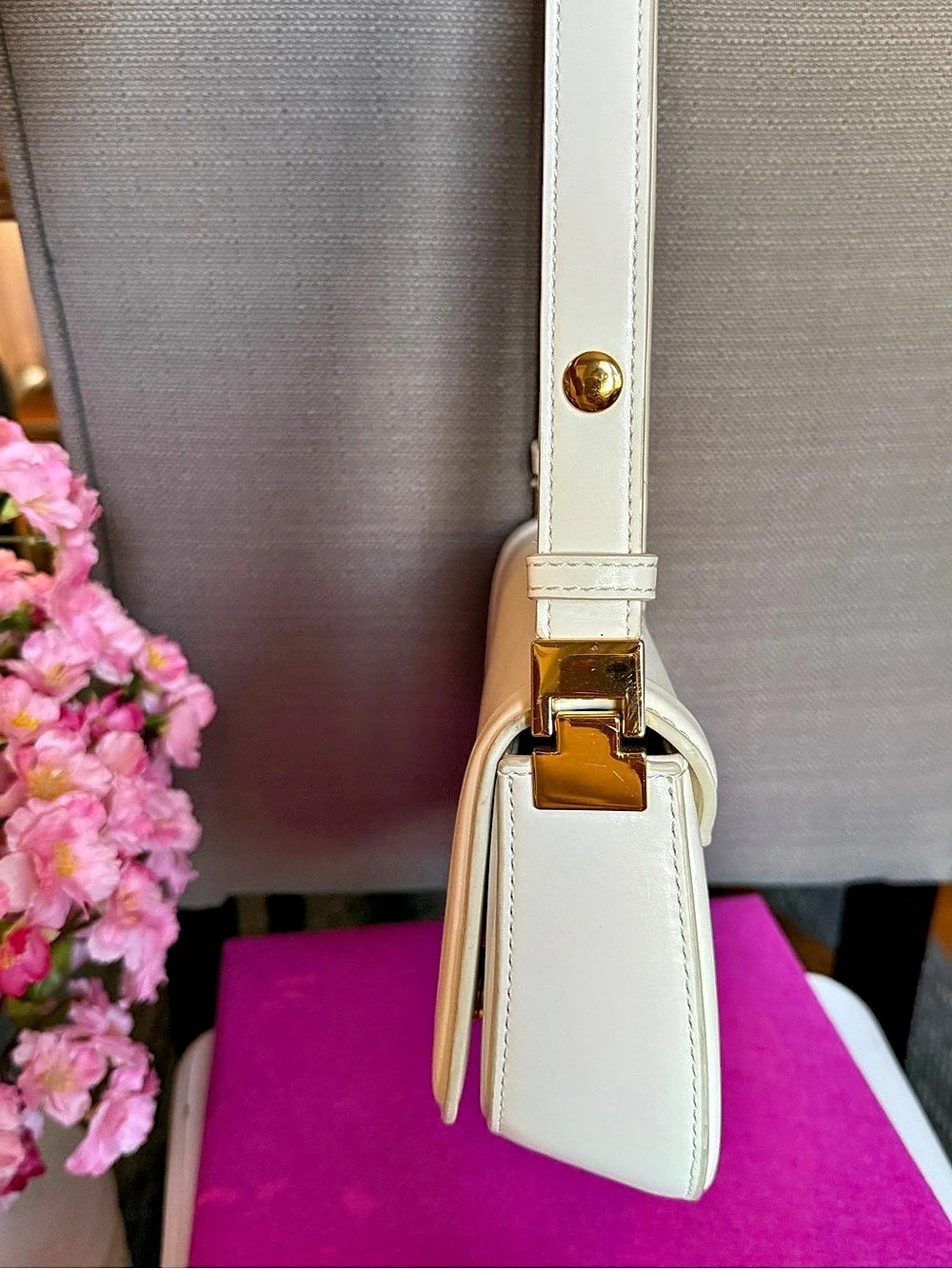 JW PEI Joy Shoulder Bag White - Picture 5 of 15